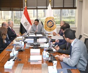 وزير الصناعة يبحث مع «يونيليفر» التوسع في مصر وزيادة الطاقة الإنتاجية للمصانع