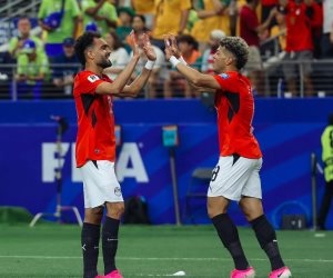 إمام عاشور يدخل تاريخ منتخب مصر.. ثالث لاعب يسجل هدفين في كأس العالم