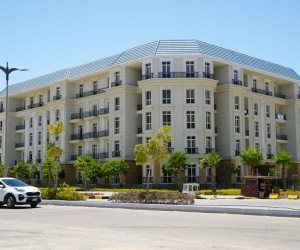 الإسكان تتابع معدلات تنفيذ المشروعات السكنية والخدمية بعددٍ من المدن الجديدة