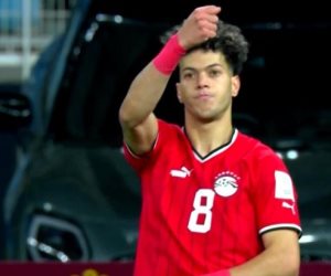 إمام عاشور يطلب التبديل أمام الأرجنتين فى نهاية الشوط الأول