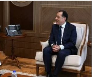 مدبولي يتابع مستجدات الموقف التنفيذى لمشروعات مدينة "رأس الحكمة"
