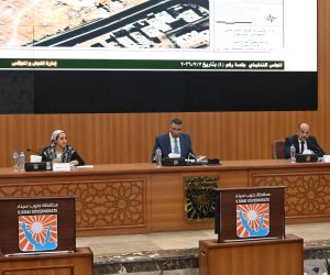 محافظ جنوب سيناء يناقش ملفات التقنين والتصالح والمشروعات الخدمية وتعظيم الإيرادات (صور) 