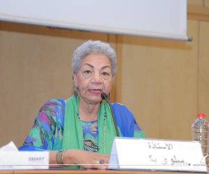 "الإبداع في عالم متغير" ندوة للكاتبة سلوى بكر على هامش معرض مكتبة الإسكندرية للكتاب  