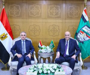 وزير العدل يهنئ رئيس المجلس الأعلى لهيئة قضايا الدولة بمناسبة توليه منصبه الجديد