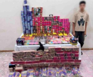 ضبط طالب روّج لبيع الألعاب النارية عبر مواقع التواصل في قنا