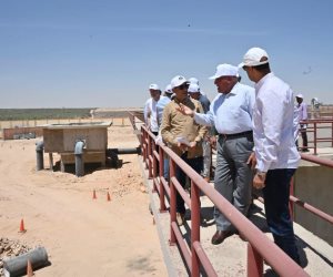 رئيس العربية للتصنيع يتابع مشروعات «حياة كريمة» في أسيوط ويوجه بتكثيف التنفيذ ومراقبتها بالكاميرات