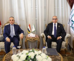 وزير العدل يهنئ رئيس مجلس الدولة بمناسبة توليه منصبه الجديد