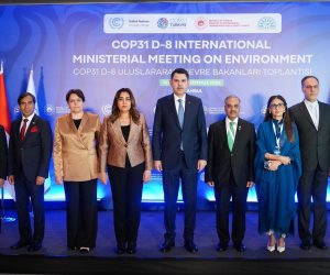 وزيرة التنمية المحلية والبيئة تلقي كلمة مصر في الاجتماع الوزاري لمجموعة الدول الثماني النامية (D-8) بتركيا