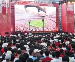 أجواء استثنائية بالعاصمة الإسبانية الليلة.. شاشات عملاقة وإغلاق مروري استعدادا لنهائى كأس العالم 