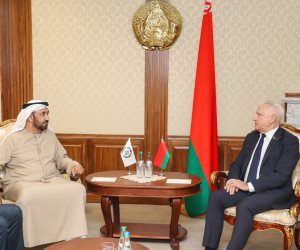استقبال رسمي لرئيس البرلمان العربي والوفد المرافق لدى وصولهم مطار عاصمة بيلاروس «مينسك»