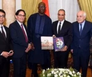 وزير الخارجية يؤكد أهمية تنفيذ خطة الرئيس الأمريكي للسلام في غزة