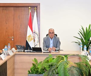 وزير الرى يتابع موقف إيراد نهر النيل والموقف المائي خلال فترة أقصى الاحتياجات المائية