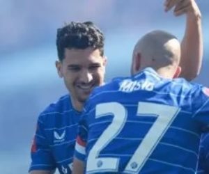 الأهلي يُنهي أزمة الرعاية ويحسم صفقة الجزائري منصف بقرار