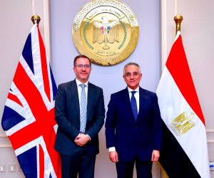 وزير العدل يستقبل سفير المملكة المتحدة بالقاهرة