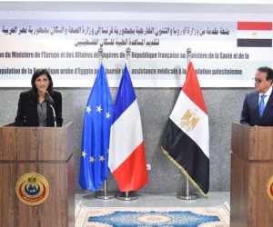 وزير الصحة والوزيرة الفرنسية للشئون الفرانكفونية يتفقدان مستشفى جوستاف روسي 