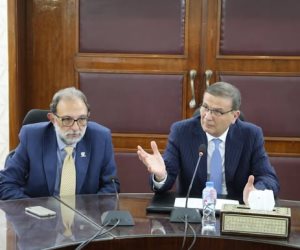وزير الزراعة يعقد اجتماعاً موسعاً لدعم وتطوير صناعة الألبان وتعزيز الصادرات