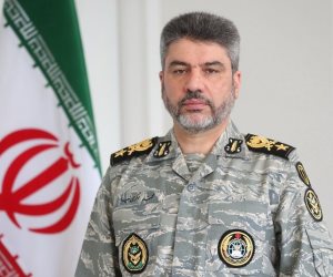 الجيش الإيراني يعلن: استهداف قواعد أمريكية في الأردن والبحرين ومركز بيانات لـ"أمازون" بالمنامة