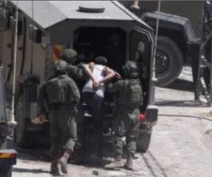 القاهرة الإخبارية: حملة اعتقالات إسرائيلية واسعة بحق الفلسطينيين بالضفة الغربية