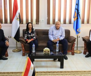 وزيرة التضامن و محافظ مطروح يزوران مركز العزيمة التابع لصندوق مكافحة الإدمان بمطروح