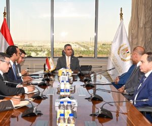 وزير التموين يلتقي رئيس الشعبة العامة للمخابز لمتابعة انتظام عمل المخابز البلدية