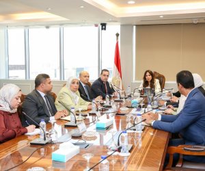 وزيرة الإسكان تعقد اجتماعًا لمتابعة مشروع تعديل أحكام قانون البناء في شأن تنظيم اتحاد الشاغلين