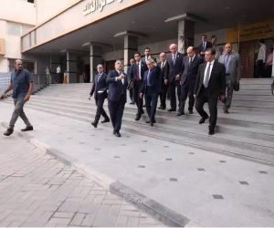 وزير العدل يجري زيارة مفاجئة لمحكمة شمال القاهرة الابتدائية للوقوف على انتظام العمل ومراجعة الإجراءات التنظيمية