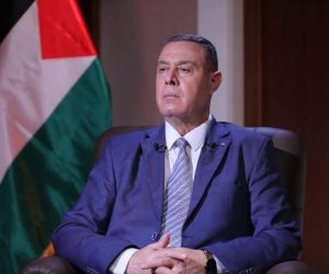 الرئيس محمود عباس ينعى سفير فلسطين لدى مصر السفير دياب اللوح