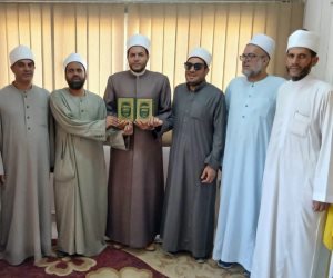 أوقاف شمال سيناء تكرم أئمتها من «أصحاب الهمم» تقديراً لعطائهم وجهودهم الدعوية