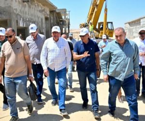 رئيس الهيئة العربية للتصنيع يتفقد ميدانيًا معدلات تنفيذ مشروعات المبادرة الرئاسية "حياة كريمة 1" بأسوان