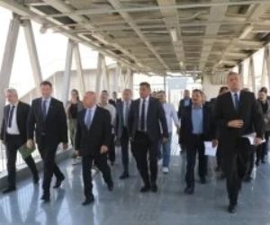 وزير النقل ونظيره المجري يتفقدان منظومة النقل الذكي بالعاصمة الجديدة