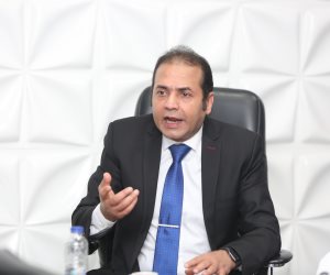 رئيس شعبة الاتصالات: فصل بيع الخط عن تفعيله وربطه بالهوية الرقمية يحسم أزمة الشرائح الوهمية