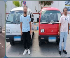 ضبط قائدي سيارتي «فان» بعد أداء حركات استعراضية بالطريق في الإسكندرية (فيديو)