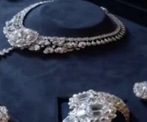 مجوهرات جورجينا في زفافها .. عقد بـ10 ملايين وخاتم بـ7 ملايين دولار