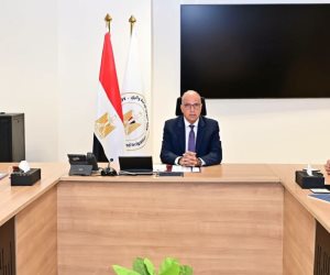 «سويلم» يتابع إجراءات تطوير أداء الشركة القابضة للري والصرف والشركات التابعة لها