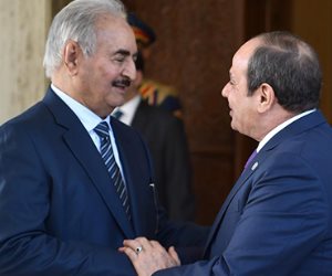 حفتر يؤكد دعمه للمبادرات الهادفة إلى تحقيق الأمن والاستقرار فى ليبيا