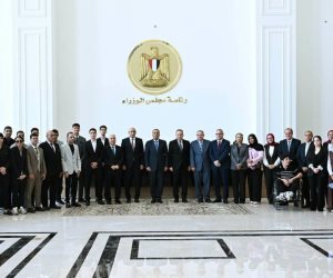 مدبولى لأوائل الثانوية العامة: التفوق الجامعى وحده لا يكفى.. والمهارات واللغات أساس المستقبل