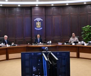 مدبولي: توجيهات رئاسية بإيلاء أولوية متقدمة لإعداد أجيال مؤهلة بأحدث الوسائل العلمية