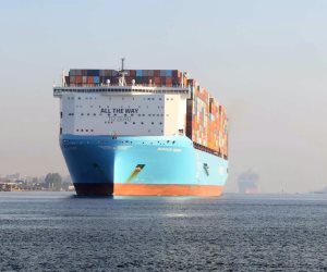 الفريق أسامة ربيع: قناة السويس تشهد العبور الأول لسفينة الحاويات BANGKOK MAERSK ضمن قافلة الشمال بحمولة 190 ألف طن