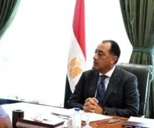 رئيس الوزراء يلتقي وزير المالية لمتابعة عدد من ملفات عمل الوزارة