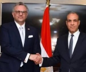كبير مستشاري ترامب: الشراكة بين أمريكا ومصر ركيزة لتعزيز السلام والاستقرار