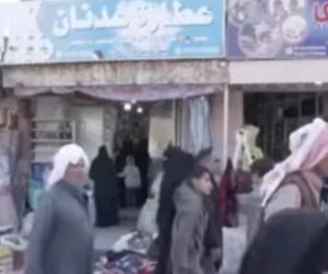 سوق الأربعاء في الشيخ زويد يتحول إلى ملتقى أسبوعي للأهالي.. 3 أشهر من النشاط وانتعاش حركة البيع والشراء بمدينة السلام (فيديو)