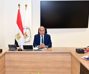 وزير الري يتابع أعمال قطاع المياه الجوفية وخطة التحول الرقمي لمنظومة تراخيص الآبار الجوفية