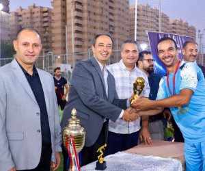 «أنت أقوى من المخدرات».. مدير صندوق مكافحة الإدمان يلتقي متعافين بالإسكندرية ويشهد تكريم أبطال «البطولة تعافي»