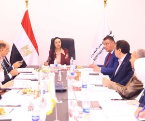 وزيرة التضامن الاجتماعي تترأس اجتماع مجلس إدارة الهلال الأحمر المصري
