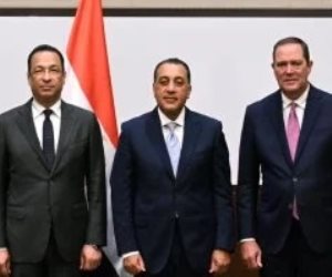 رئيس الوزراء يشهد توقيع خطاب نوايا بين وزارة الاتصالات وشركة "سيسكو سيستمز"