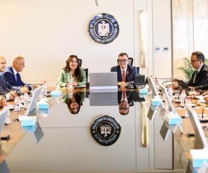 وزيرا التخطيط والإسكان يبحثان الموقف التنفيذي لمشروعات خطة (2026/2027)