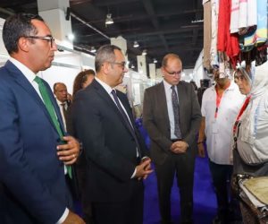 شباب جهاز تنمية المشروعات يشاركون في معرض «أهلا مدارس» بمنتجات مصرية عالية الجودة