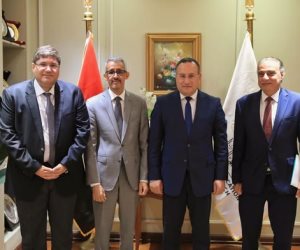 وزير التعليم العالي يلتقي مدير «الألكسو» لبحث سبل تعزيز التعاون المشترك