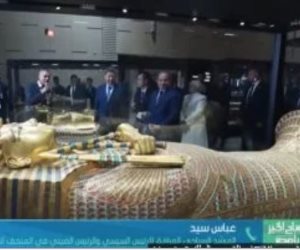 المرشد السياحي لشي جين بينغ: الرئيس الصيني انبهر بعظمة الحجر المصري