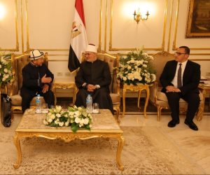 «بناء القدرات ومواجهة التطرف».. مباحثات ثنائية تجمع مفتي الجمهورية ورئيس الإدارة الدينية لمسلمي قيرغيزستان على هامش مؤتمر الإفتاء